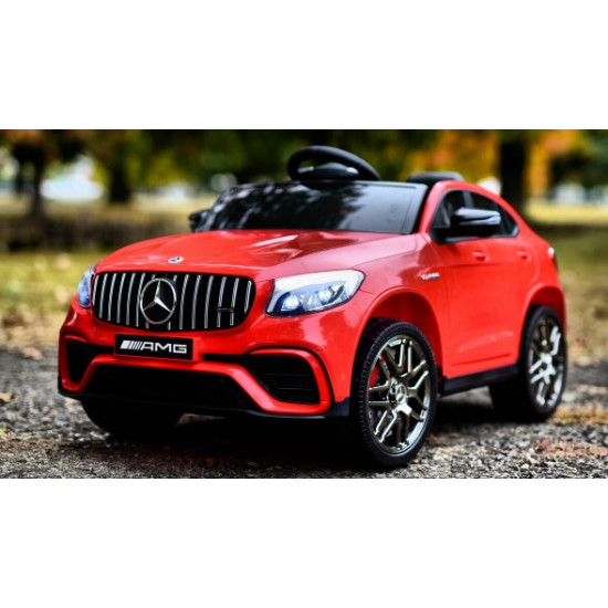 Mercedes GLC Red Display